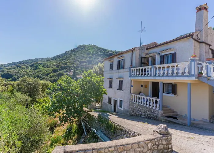 Merag Sunrise Apartment