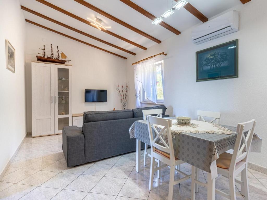 Apartment Merag Sunrise Cres